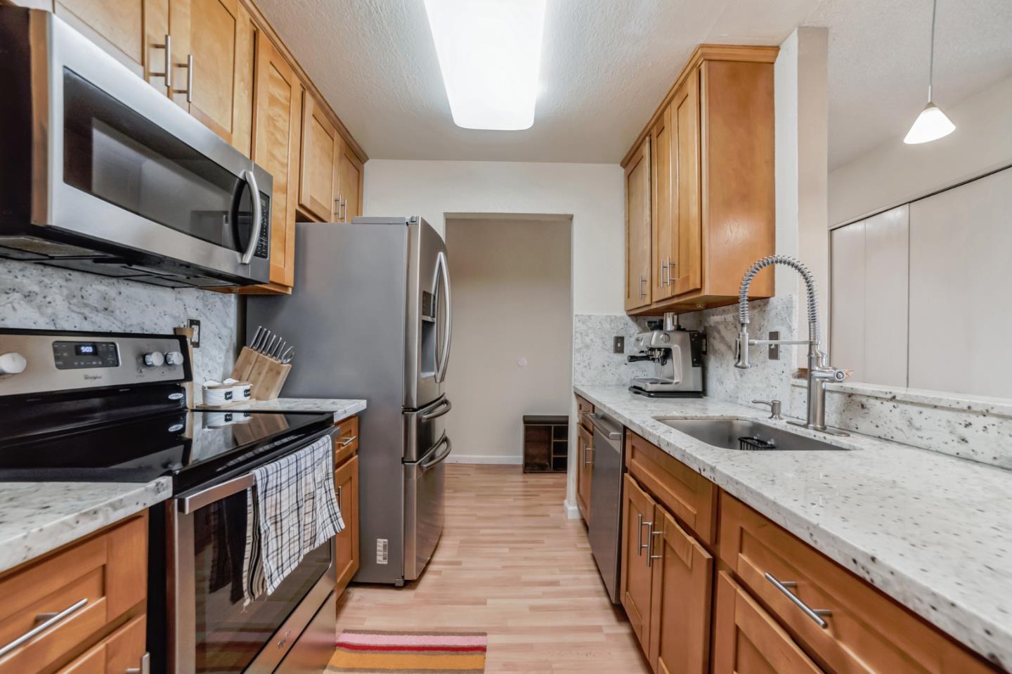 Detail Gallery Image 1 of 1 For 39953 Cedar Blvd #225,  Newark,  CA 94560 - 2 Beds | 2 Baths