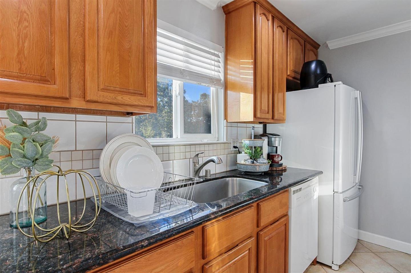 Detail Gallery Image 12 of 17 For 207 Coy Dr #4,  San Jose,  CA 95123 - 2 Beds | 1 Baths