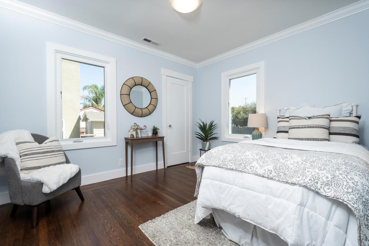 Detail Gallery Image 14 of 26 For 1747 Ivy St, San Mateo,  CA 94402 - 2 Beds | 2 Baths