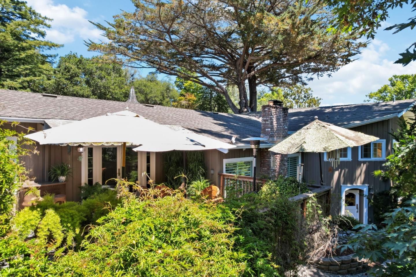 Detail Gallery Image 23 of 40 For 35 Pasatiempo Dr, Santa Cruz,  CA 95060 - 3 Beds | 2/1 Baths