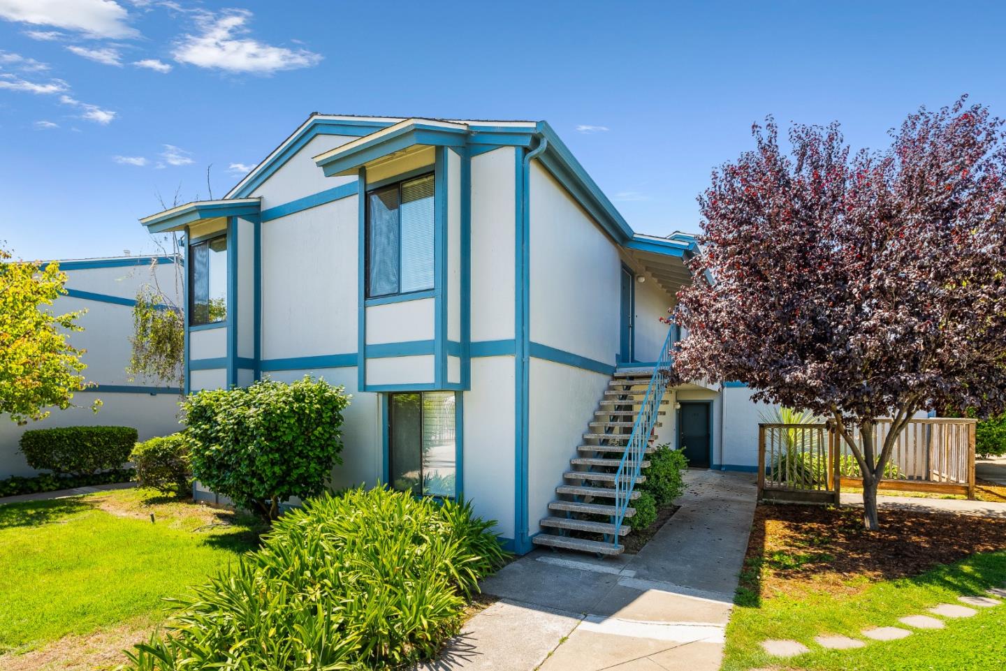 Detail Gallery Image 1 of 1 For 1925 46th Ave #142,  Capitola,  CA 95010 - 2 Beds | 1 Baths