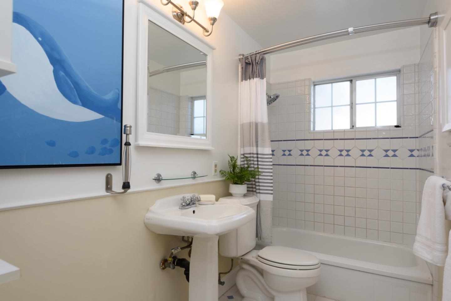 Detail Gallery Image 15 of 25 For 271 E Taylor Ave, Sunnyvale,  CA 94085 - 3 Beds | 2/1 Baths