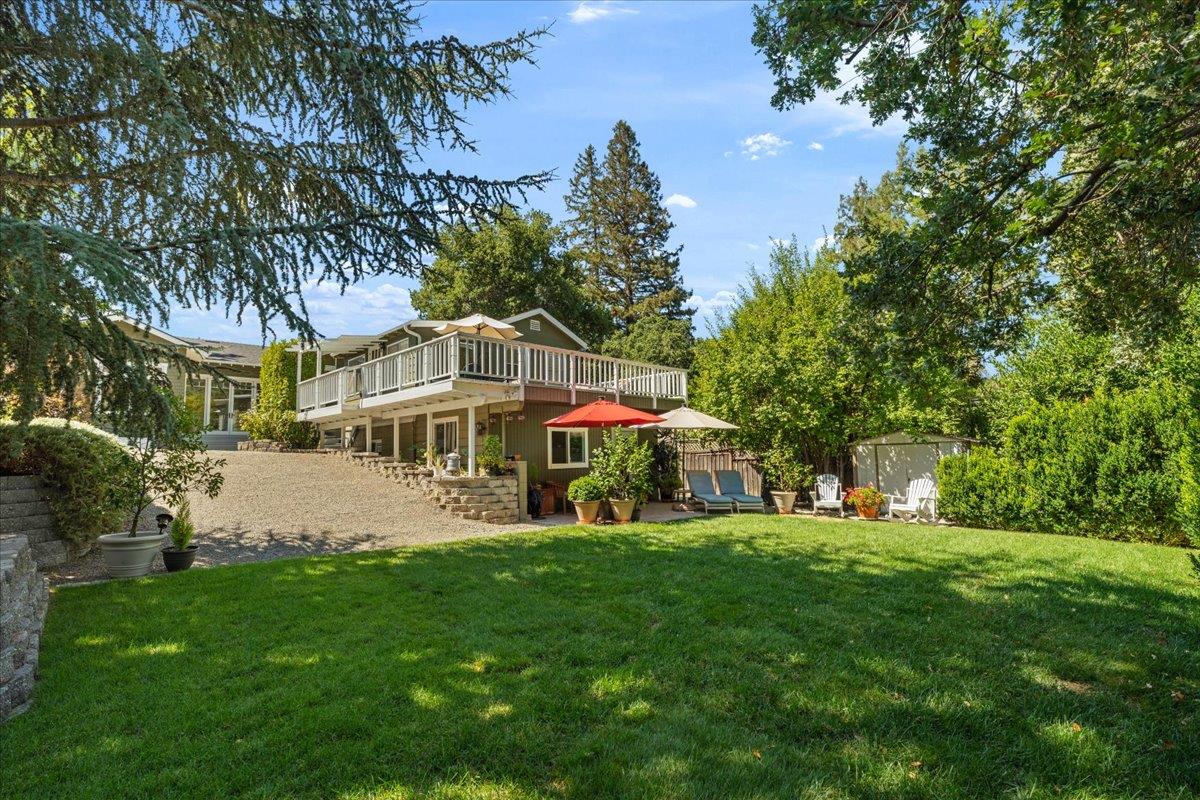 Detail Gallery Image 14 of 70 For 67 Alpine Ave, Los Gatos,  CA 95030 - 4 Beds | 3/1 Baths
