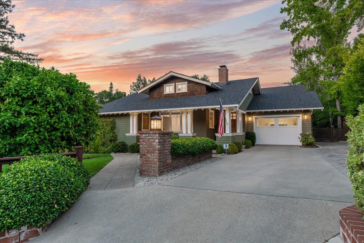 Detail Gallery Image 2 of 70 For 67 Alpine Ave, Los Gatos,  CA 95030 - 4 Beds | 3/1 Baths