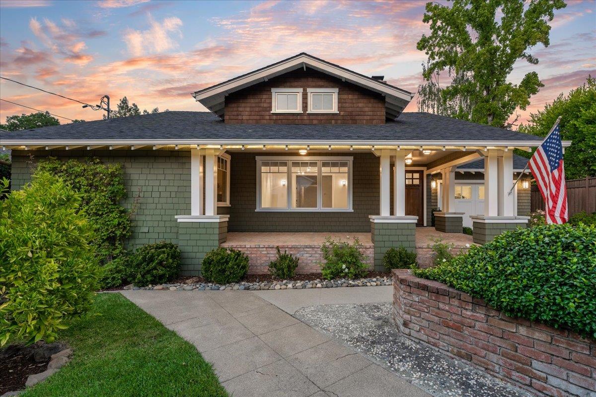 Detail Gallery Image 4 of 70 For 67 Alpine Ave, Los Gatos,  CA 95030 - 4 Beds | 3/1 Baths