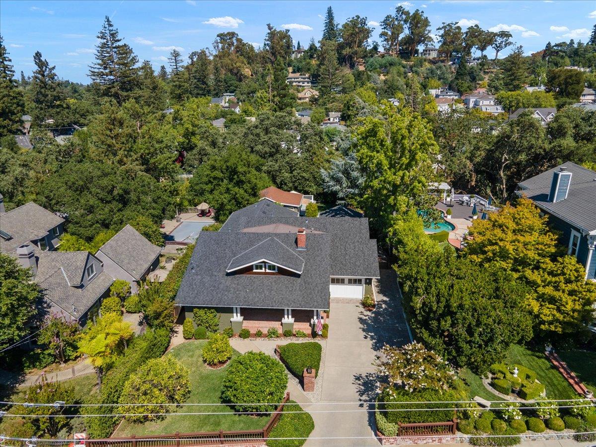Detail Gallery Image 5 of 70 For 67 Alpine Ave, Los Gatos,  CA 95030 - 4 Beds | 3/1 Baths
