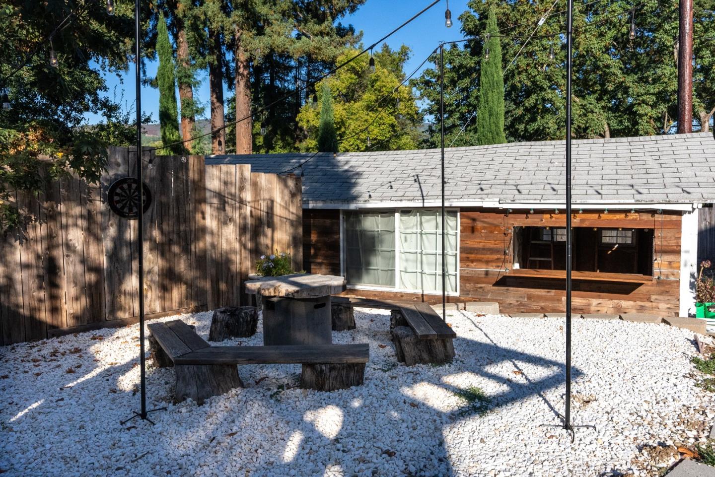 Detail Gallery Image 29 of 35 For 21507 Betty Ann Ct, Los Gatos,  CA 95033 - 3 Beds | 2/1 Baths