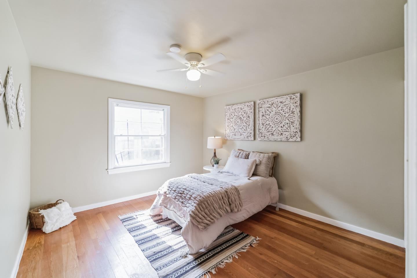 Detail Gallery Image 10 of 34 For 803-805 N Delaware St, San Mateo,  CA 94401 - 4 Beds | 2 Baths