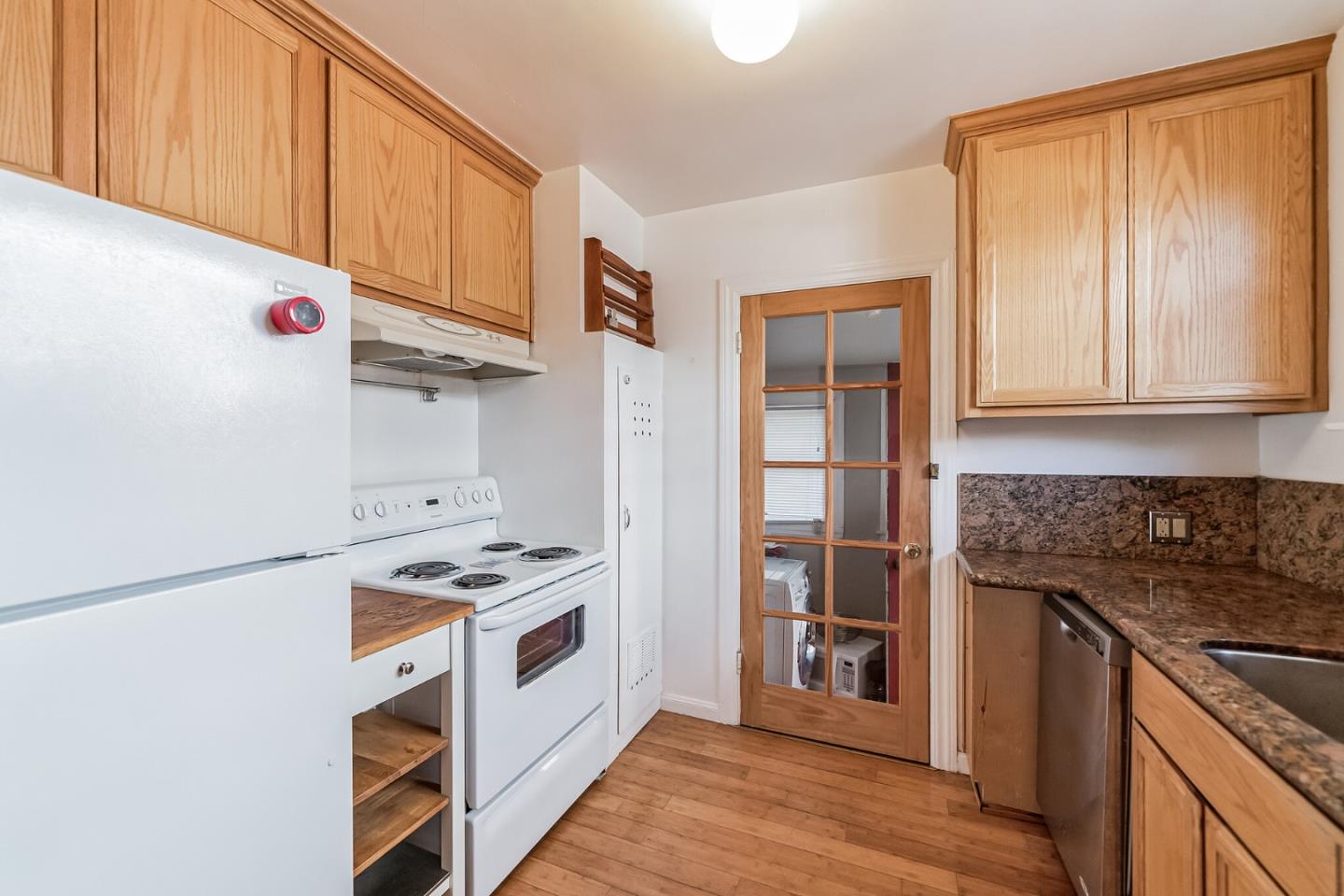 Detail Gallery Image 19 of 34 For 803-805 N Delaware St, San Mateo,  CA 94401 - 4 Beds | 2 Baths