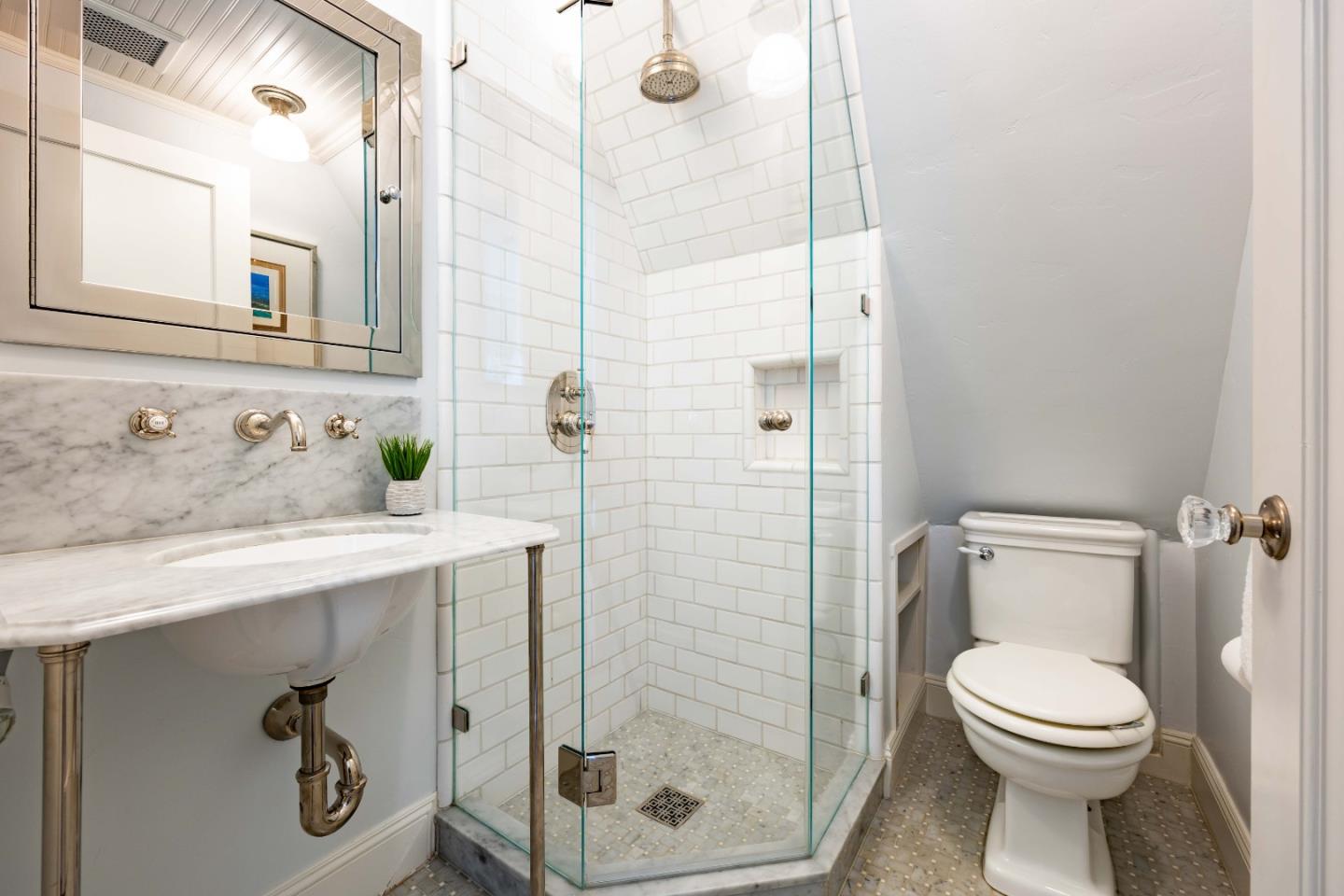 Detail Gallery Image 19 of 23 For 881 Lytton Ave, Palo Alto,  CA 94301 - 3 Beds | 2/1 Baths