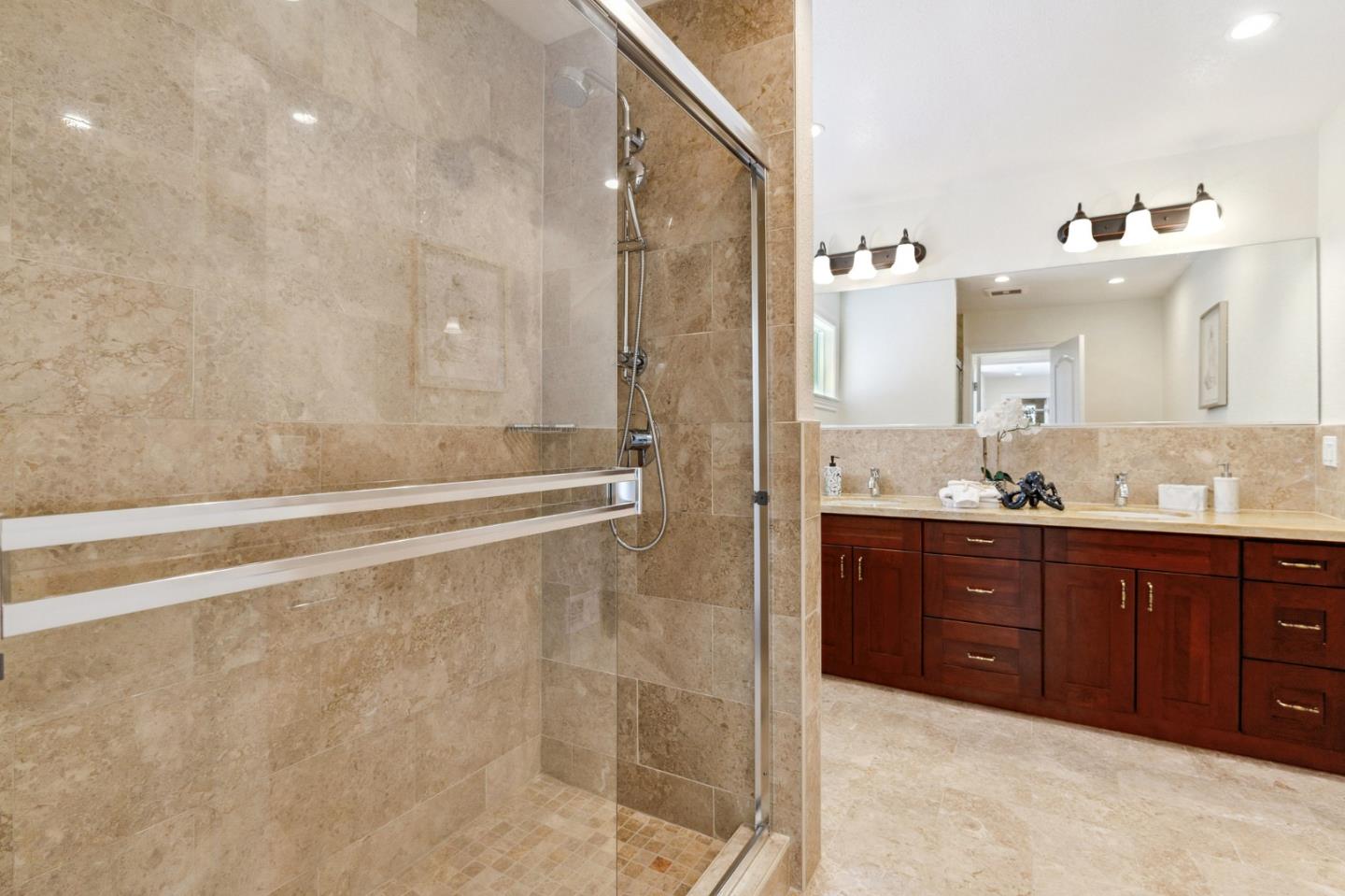 Detail Gallery Image 24 of 53 For 1829 Loyola Dr, Burlingame,  CA 94010 - 5 Beds | 4/1 Baths