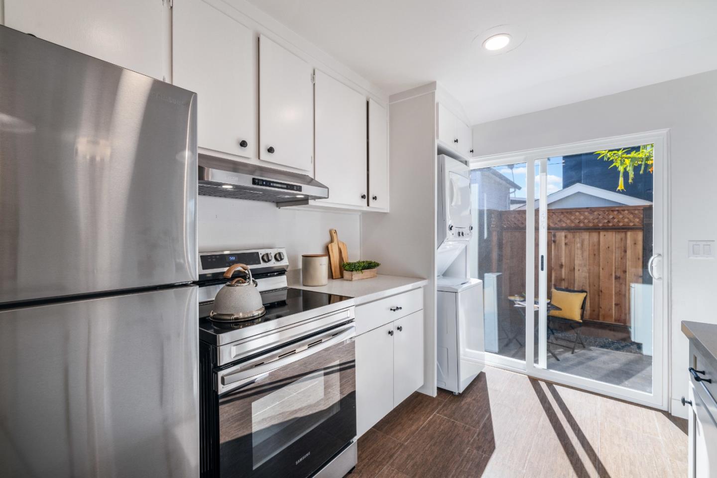 Detail Gallery Image 27 of 74 For 3707 Moana Way, Santa Cruz,  CA 95062 - 4 Beds | 2 Baths
