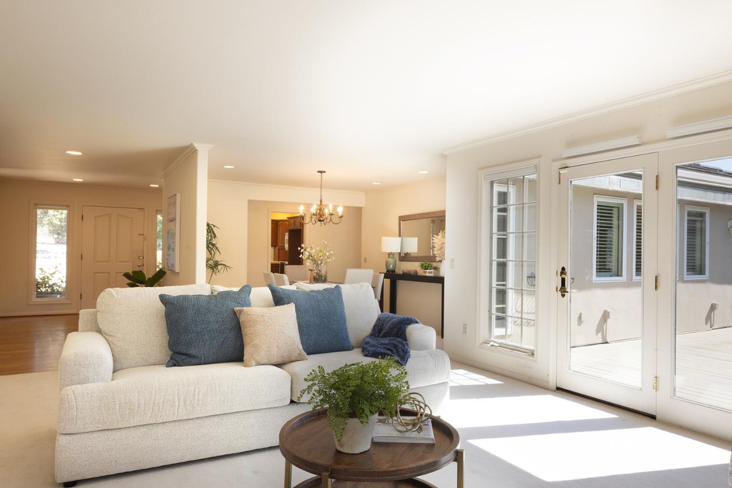 Detail Gallery Image 8 of 35 For 28003 Mercurio Rd, Carmel Valley,  CA 93923 - 3 Beds | 2/1 Baths