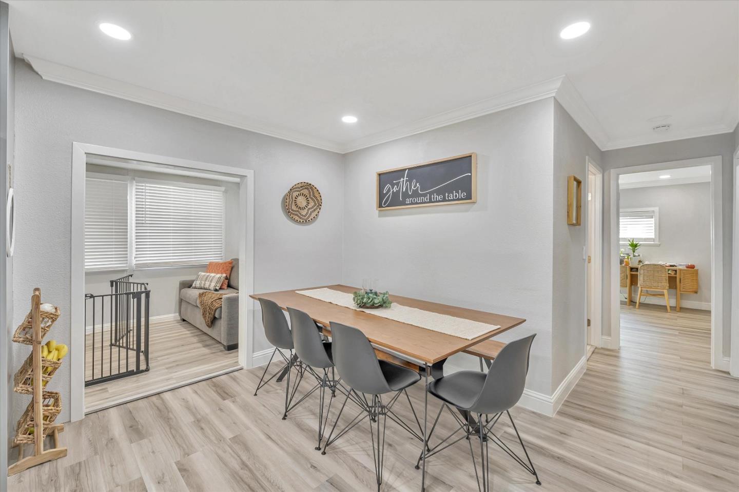 Detail Gallery Image 13 of 27 For 1220 Tasman Dr #234,  Sunnyvale,  CA 94089 - 3 Beds | 2 Baths