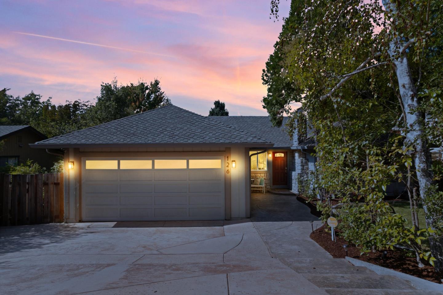 Detail Gallery Image 1 of 1 For 126 S Navarra Dr, Scotts Valley,  CA 95066 - 3 Beds | 2 Baths