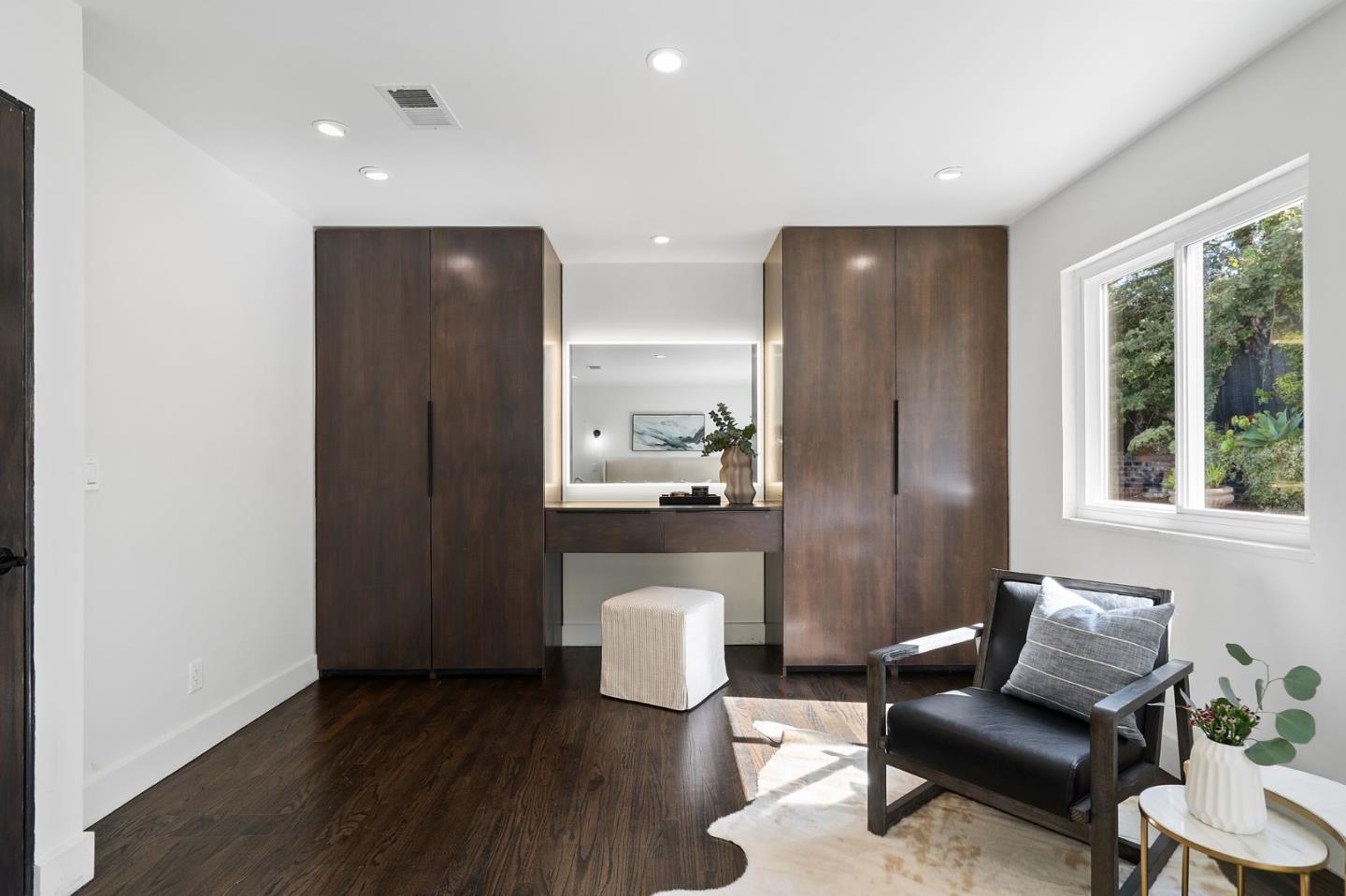 Detail Gallery Image 19 of 47 For 3301 Geoffrey Dr, San Bruno,  CA 94066 - 2 Beds | 2 Baths
