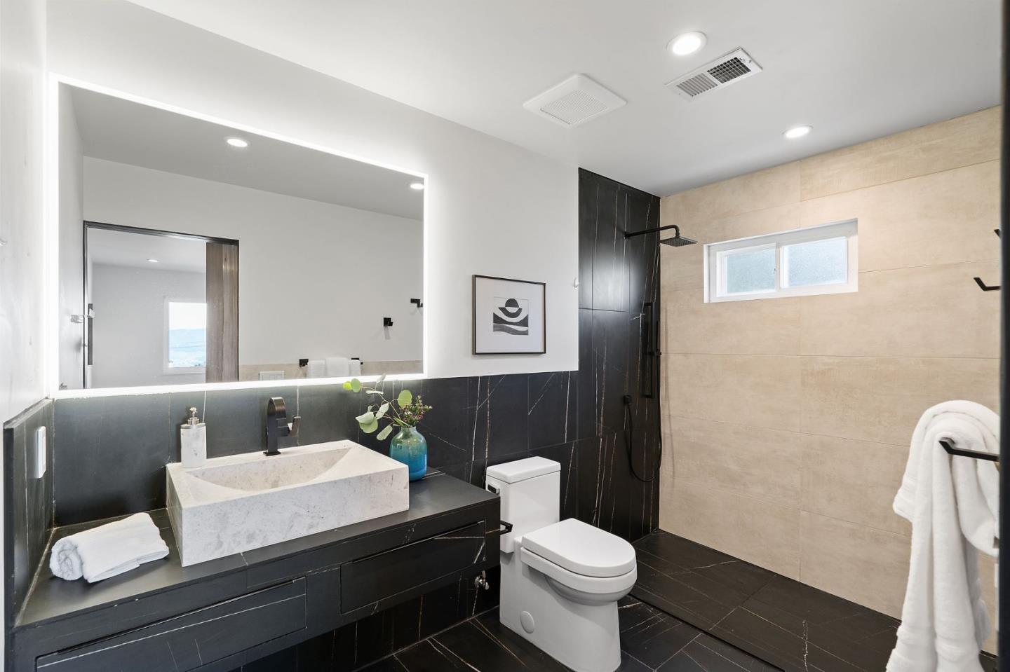 Detail Gallery Image 32 of 47 For 3301 Geoffrey Dr, San Bruno,  CA 94066 - 2 Beds | 2 Baths