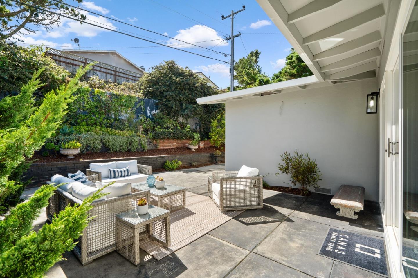 Detail Gallery Image 33 of 47 For 3301 Geoffrey Dr, San Bruno,  CA 94066 - 2 Beds | 2 Baths