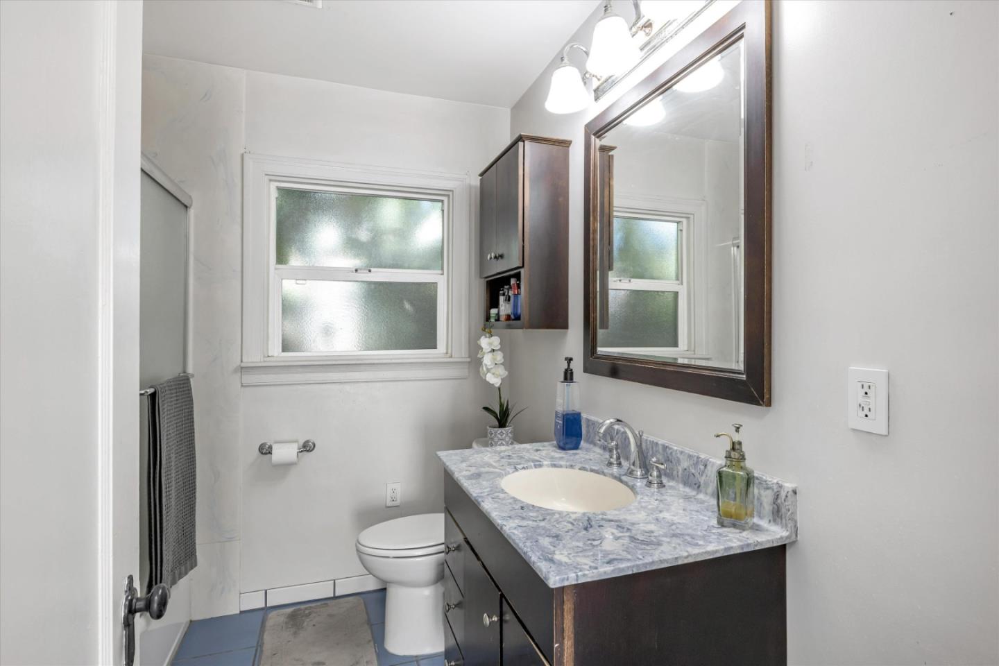 Detail Gallery Image 22 of 30 For 22526 Richard St, Hayward,  CA 94541 - 2 Beds | 1 Baths