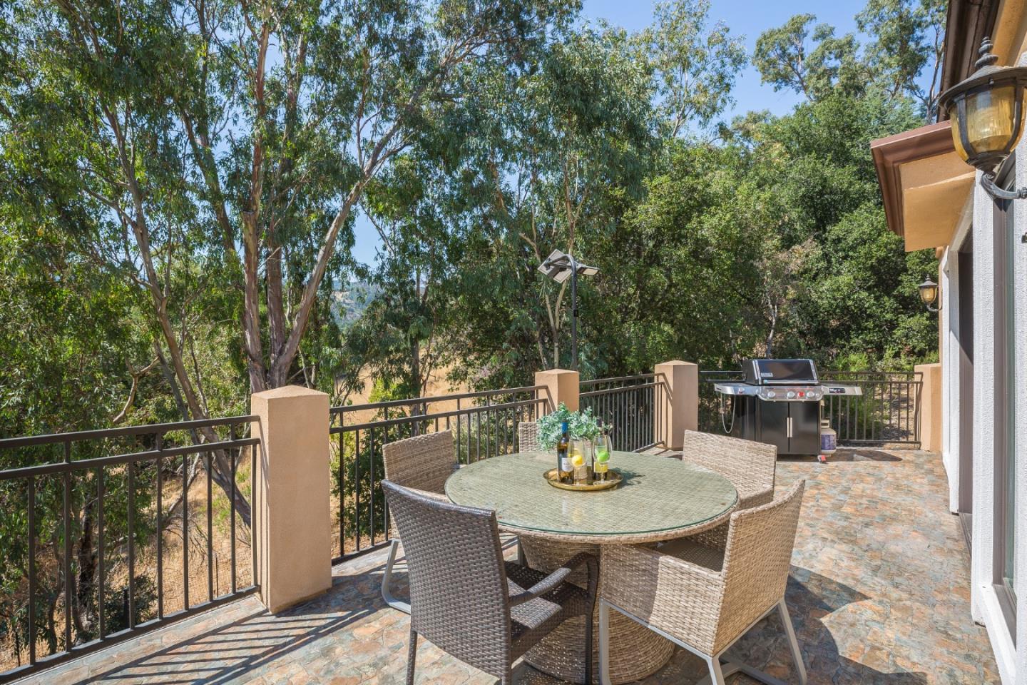 Detail Gallery Image 5 of 68 For 21207 Haymeadow Dr, Saratoga,  CA 95070 - 4 Beds | 4/1 Baths