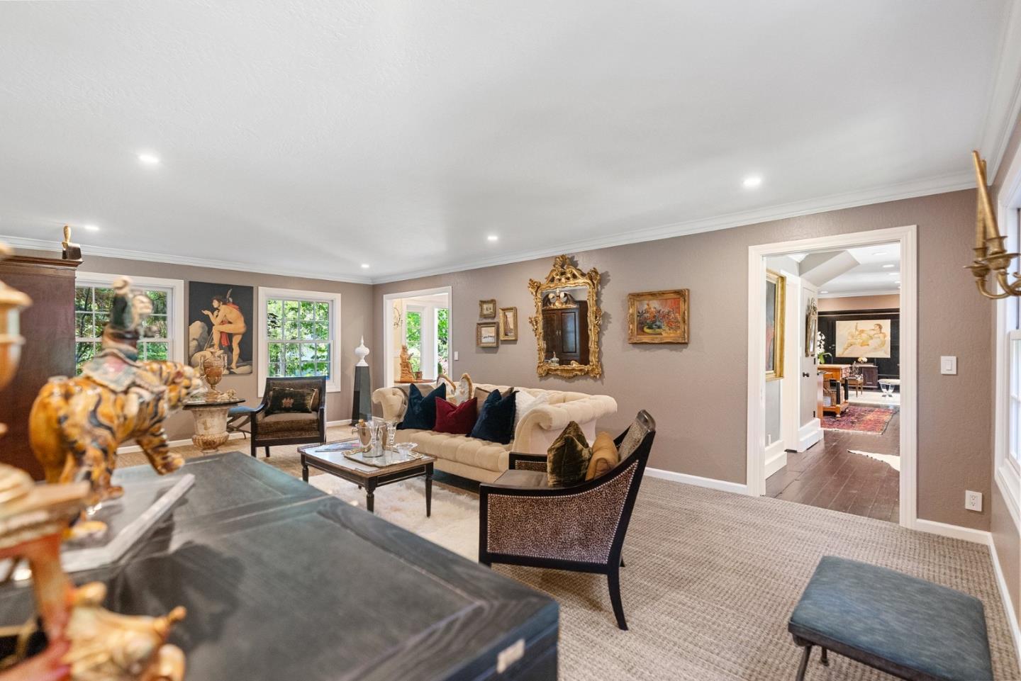 Detail Gallery Image 13 of 59 For 2 Brooktree Ln, Santa Cruz,  CA 95060 - 4 Beds | 2/1 Baths
