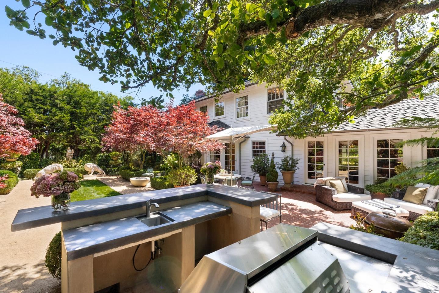 Detail Gallery Image 22 of 59 For 2 Brooktree Ln, Santa Cruz,  CA 95060 - 4 Beds | 2/1 Baths