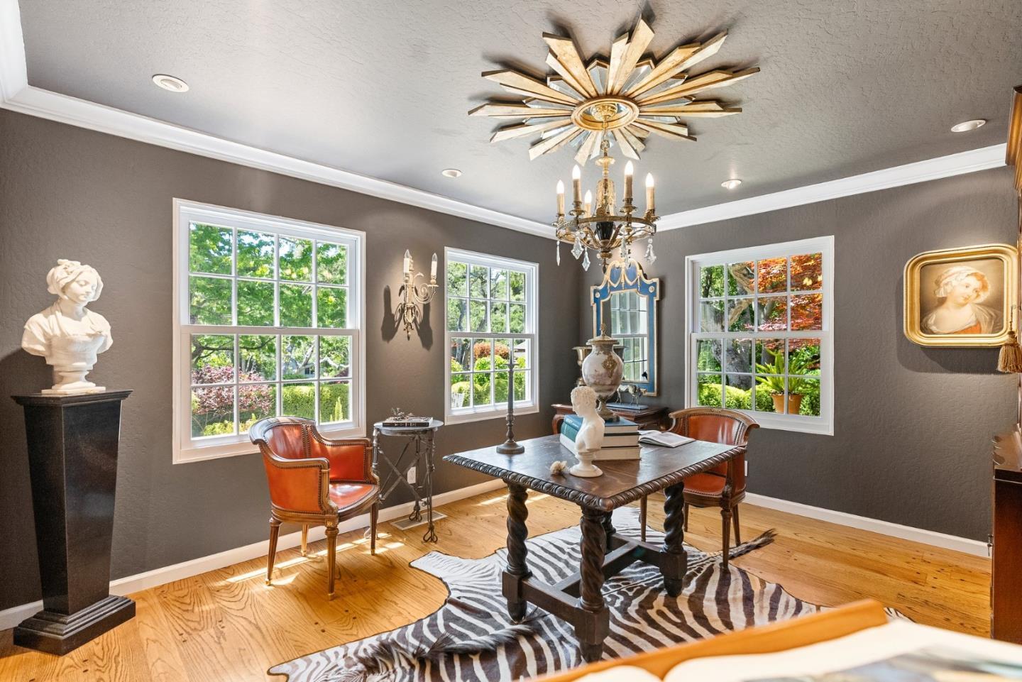 Detail Gallery Image 25 of 59 For 2 Brooktree Ln, Santa Cruz,  CA 95060 - 4 Beds | 2/1 Baths