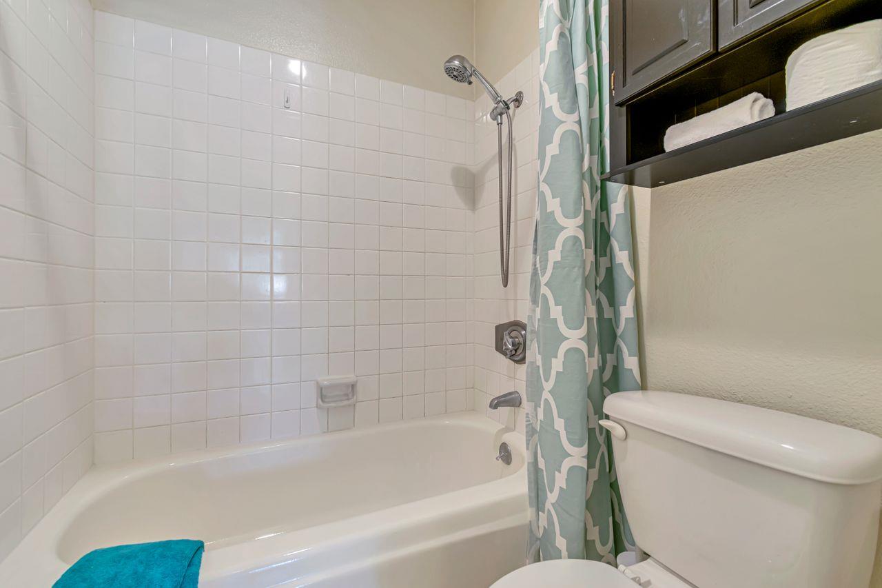 Detail Gallery Image 13 of 36 For 377 Mandarin Dr #204,  Daly City,  CA 94015 - 1 Beds | 1 Baths