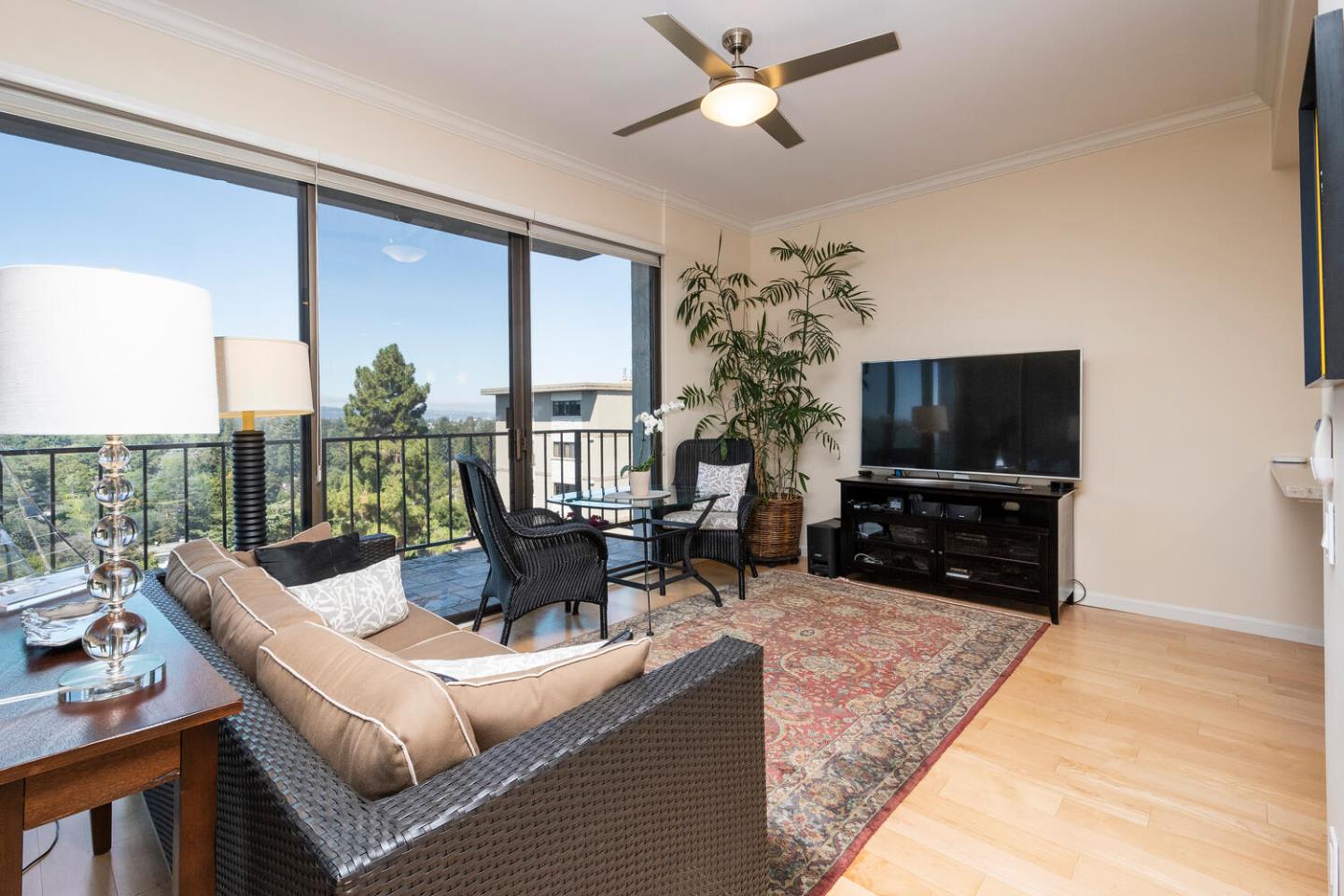 Detail Gallery Image 11 of 33 For 50 Mounds Rd #614,  San Mateo,  CA 94402 - 2 Beds | 2 Baths