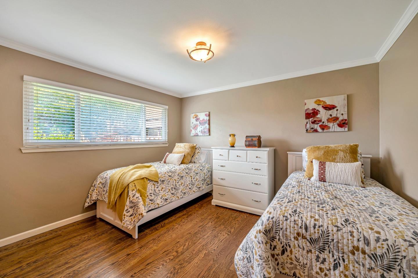 Detail Gallery Image 25 of 42 For 121 Parkview Ct, San Bruno,  CA 94066 - 3 Beds | 3 Baths