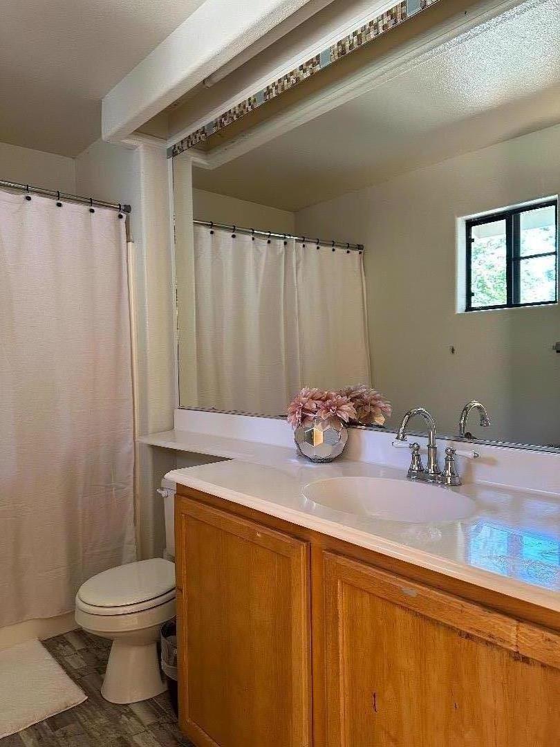 Detail Gallery Image 4 of 13 For 695 Las Casitas Dr #38,  Salinas,  CA 93905 - 3 Beds | 2/1 Baths