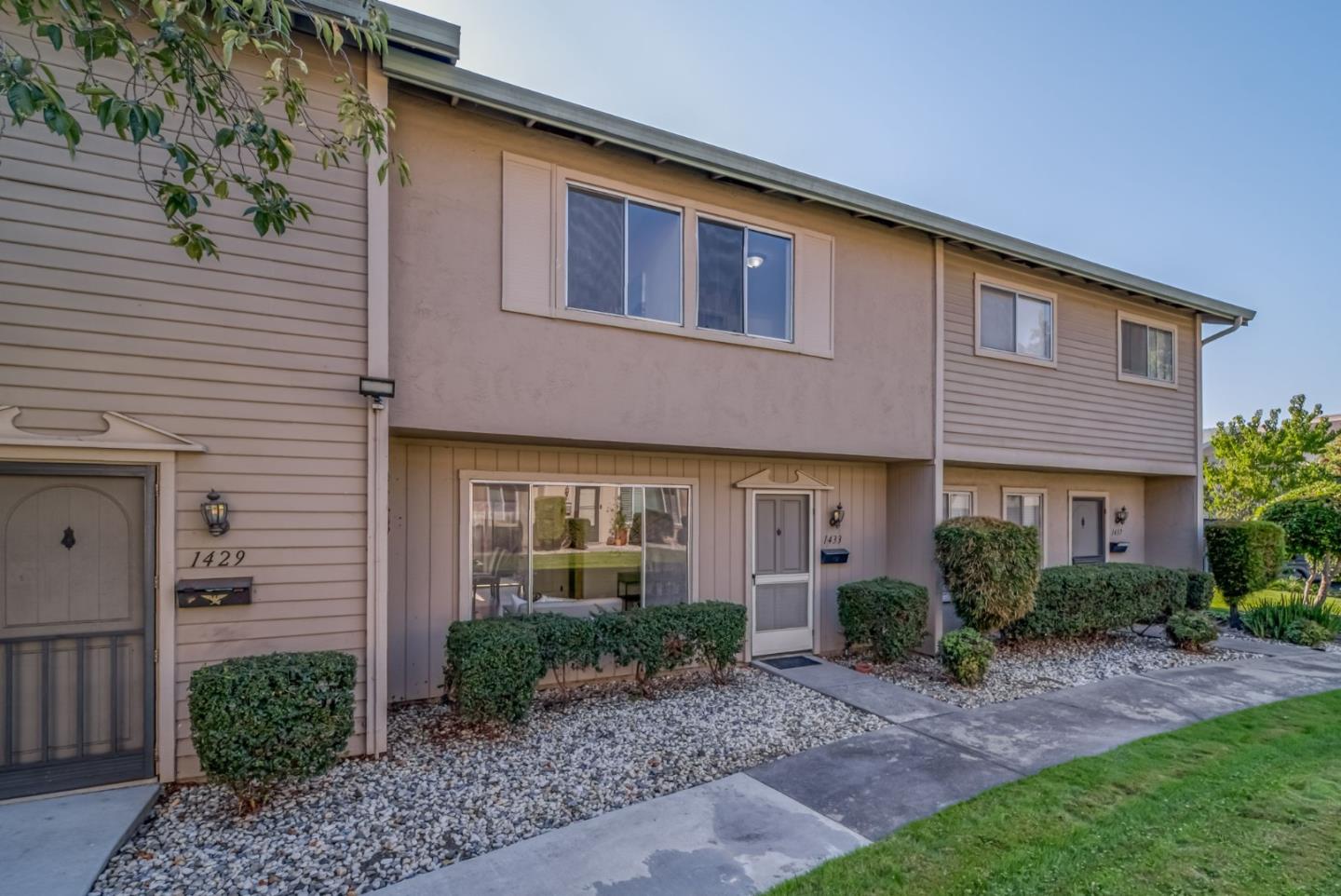 Detail Gallery Image 1 of 1 For 1433 Big Basin Dr, Milpitas,  CA 95035 - 3 Beds | 1/1 Baths