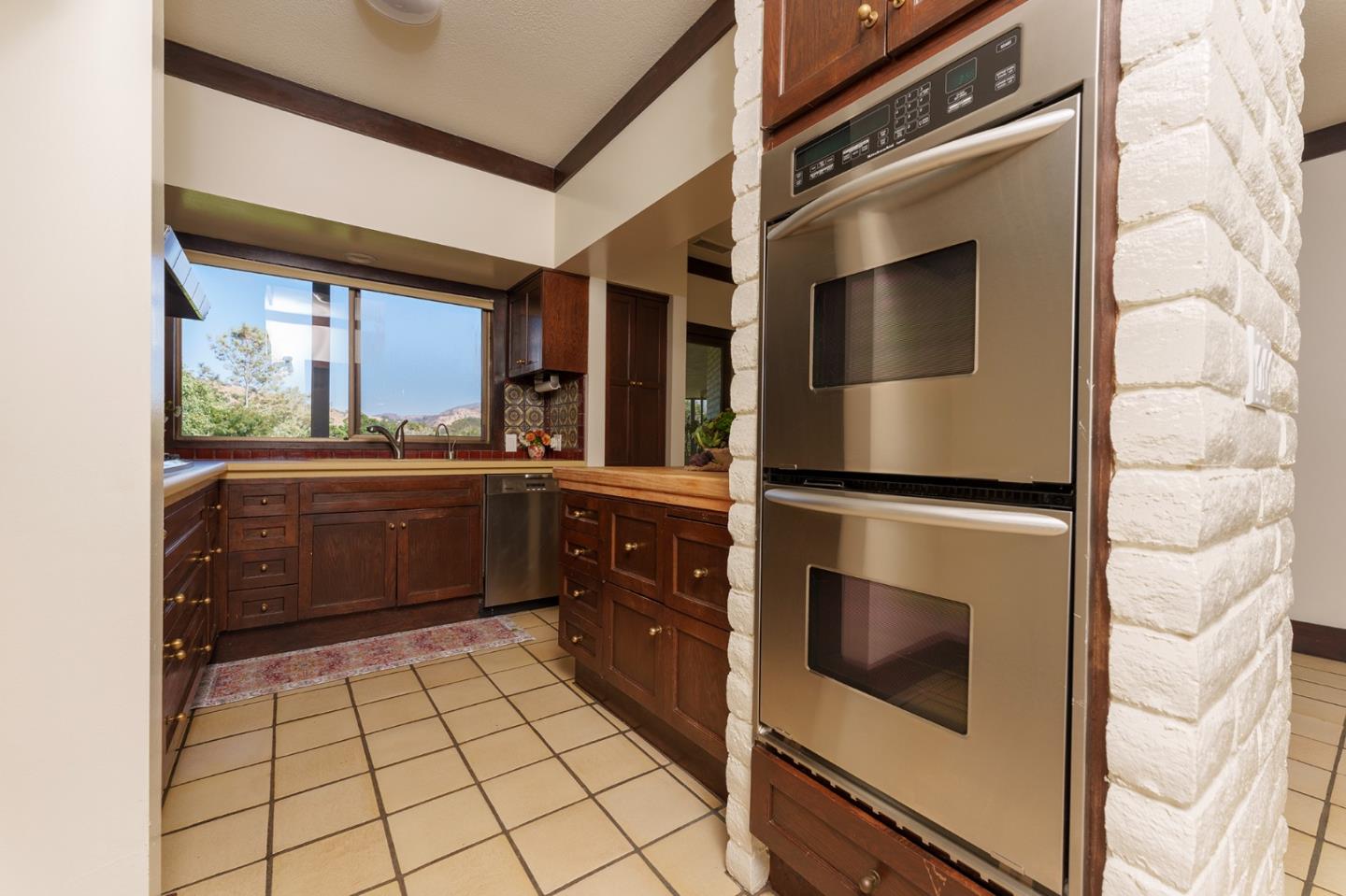 Detail Gallery Image 15 of 45 For 15921 Toro Hills Ave, Salinas,  CA 93908 - 3 Beds | 2/1 Baths