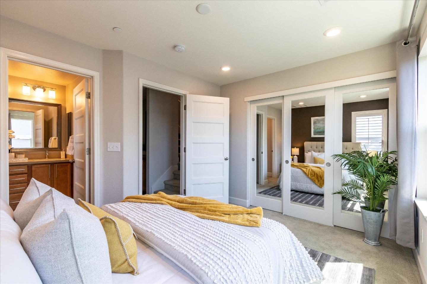 Detail Gallery Image 23 of 43 For 8 Rosebud Ct, Daly City,  CA 94014 - 2 Beds | 2/1 Baths