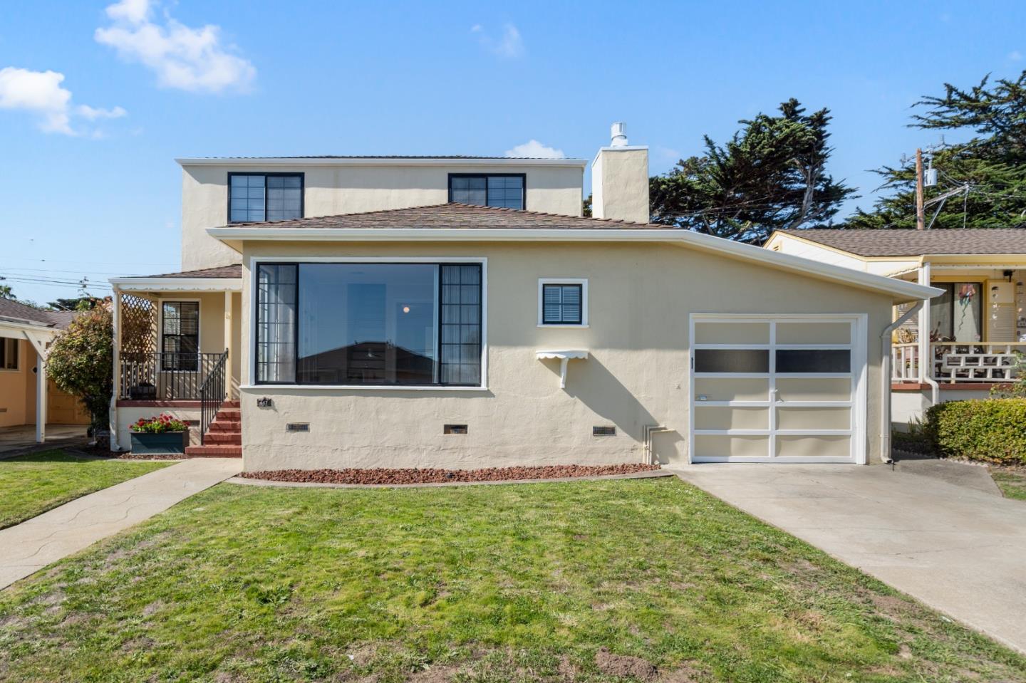 Detail Gallery Image 1 of 1 For 447 Briarwood Dr, South San Francisco,  CA 94080 - 4 Beds | 2 Baths