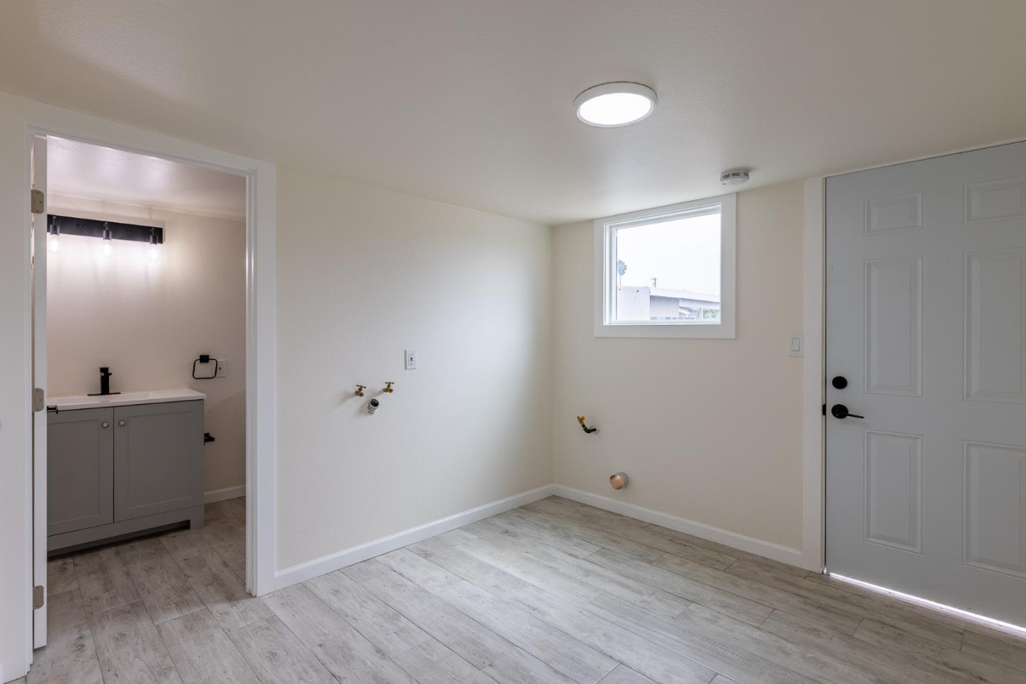 Detail Gallery Image 19 of 34 For 880 Center St, Gonzales,  CA 93926 - 3 Beds | 2 Baths