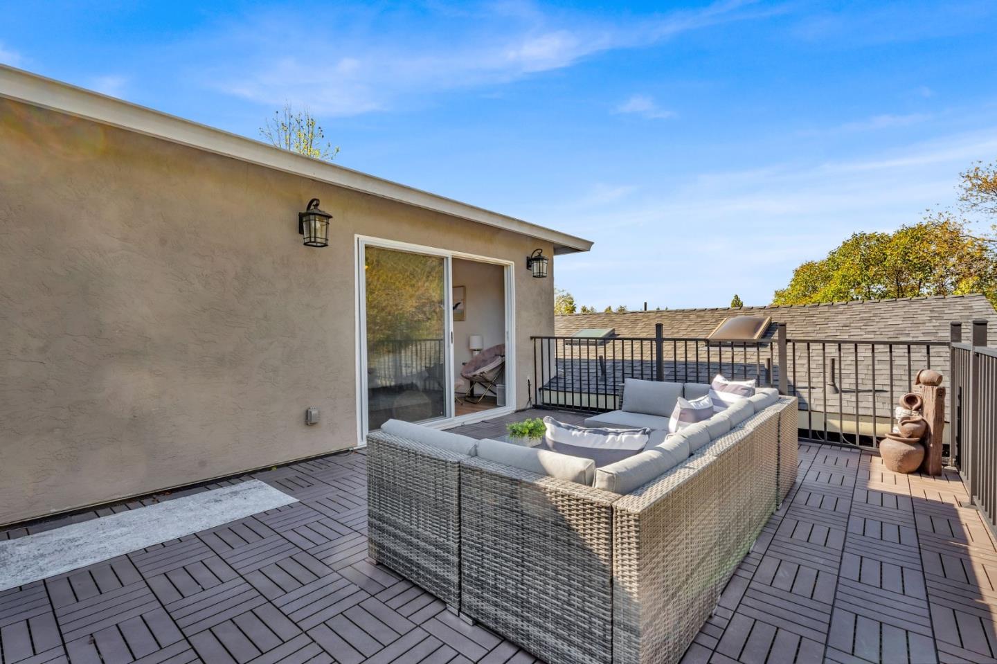 Detail Gallery Image 38 of 64 For 3599 Carlsbad Ct, Pleasanton,  CA 94588 - 4 Beds | 3/1 Baths