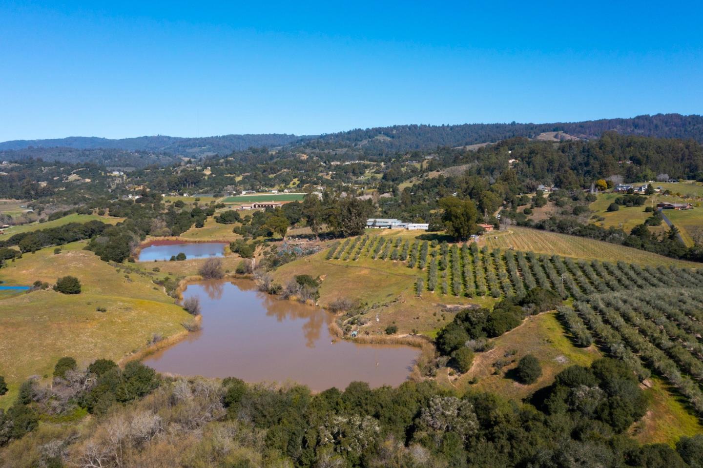 Detail Gallery Image 2 of 47 For 211 Smith Rd, Watsonville,  CA 95076 - 2 Beds | 2 Baths
