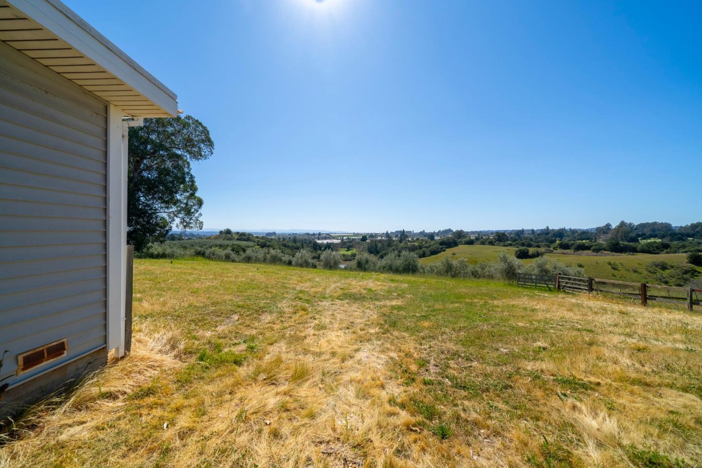 211 Smith Road, Watsonville, California 95076, ,Land,For Sale,211 Smith Road,ML81942204