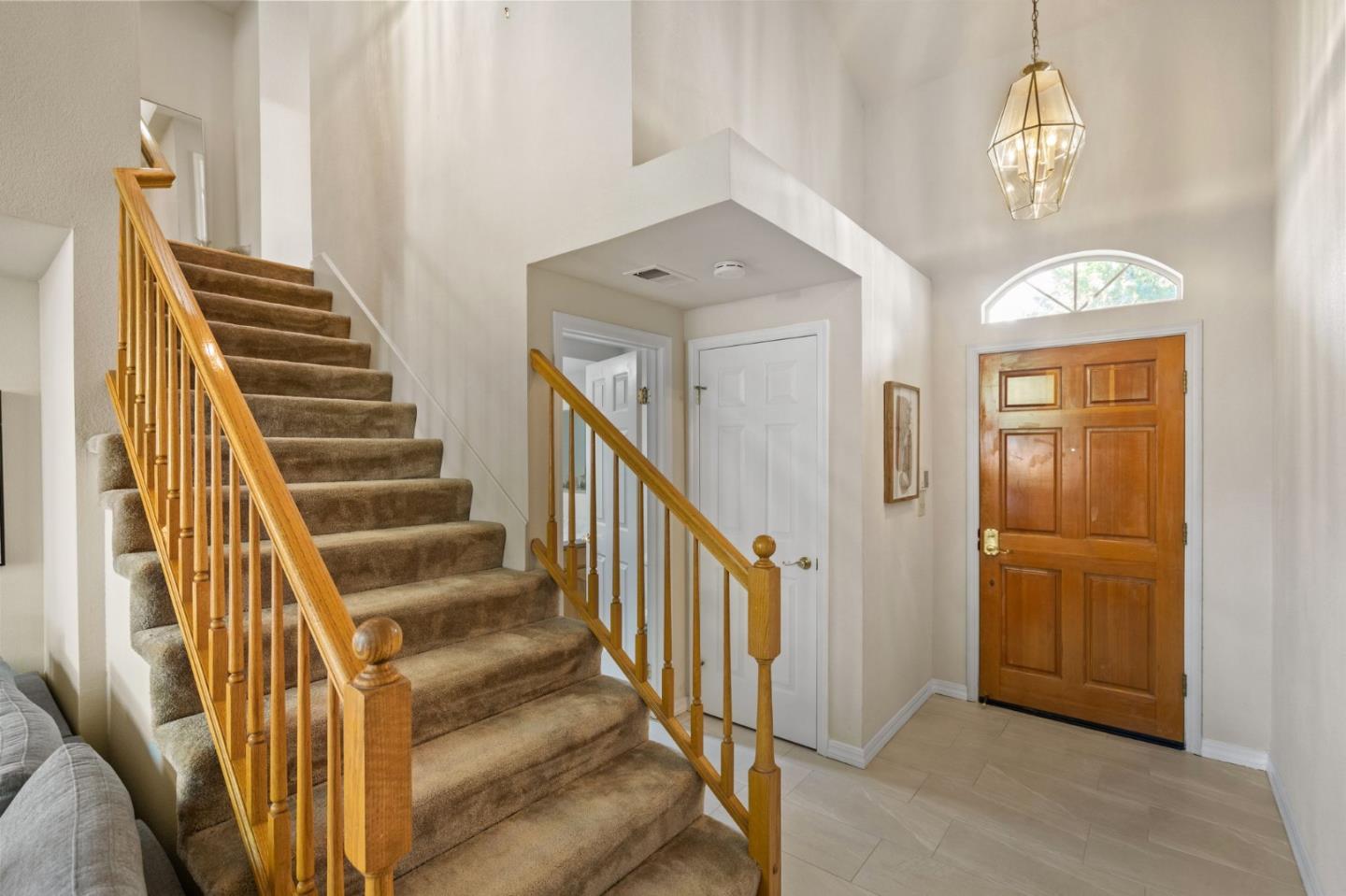 Detail Gallery Image 14 of 34 For 2101 Ornellas Dr, Milpitas,  CA 95035 - 3 Beds | 2/1 Baths