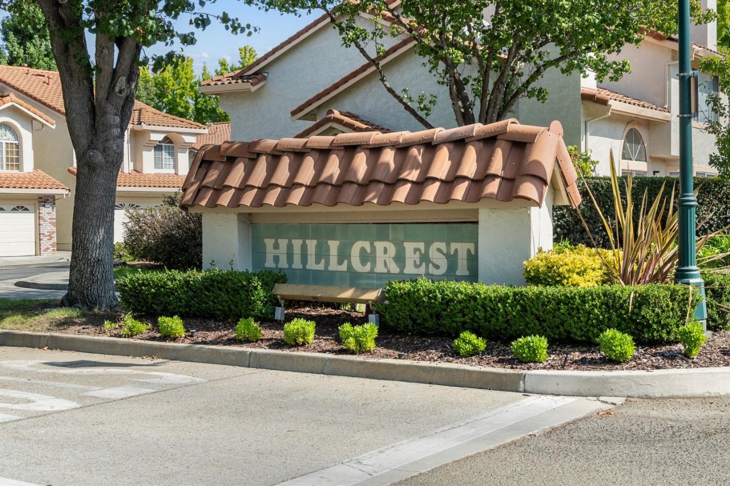 Detail Gallery Image 30 of 34 For 2101 Ornellas Dr, Milpitas,  CA 95035 - 3 Beds | 2/1 Baths