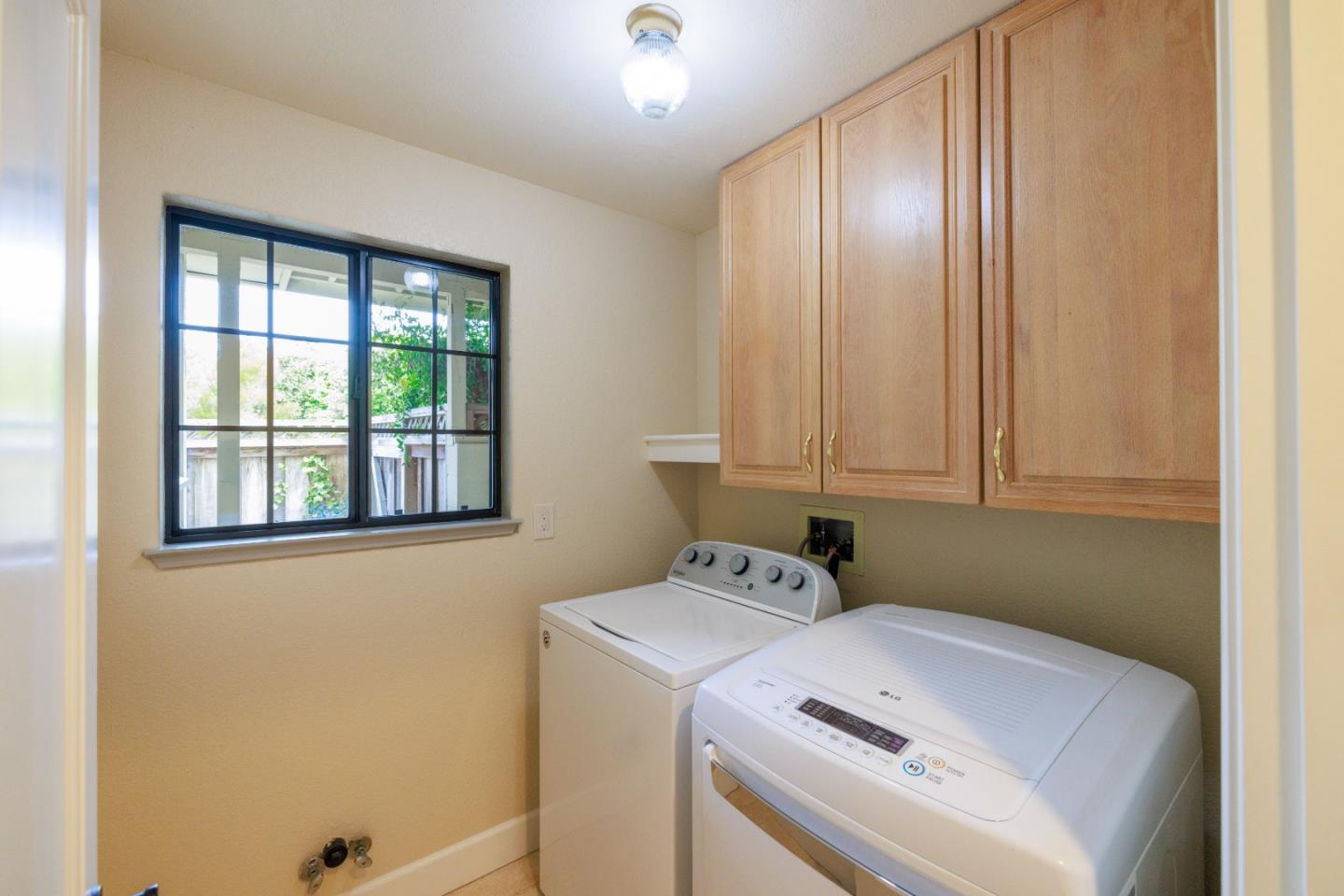 Detail Gallery Image 35 of 39 For 1053 Highlander Dr, Seaside,  CA 93955 - 3 Beds | 2/1 Baths