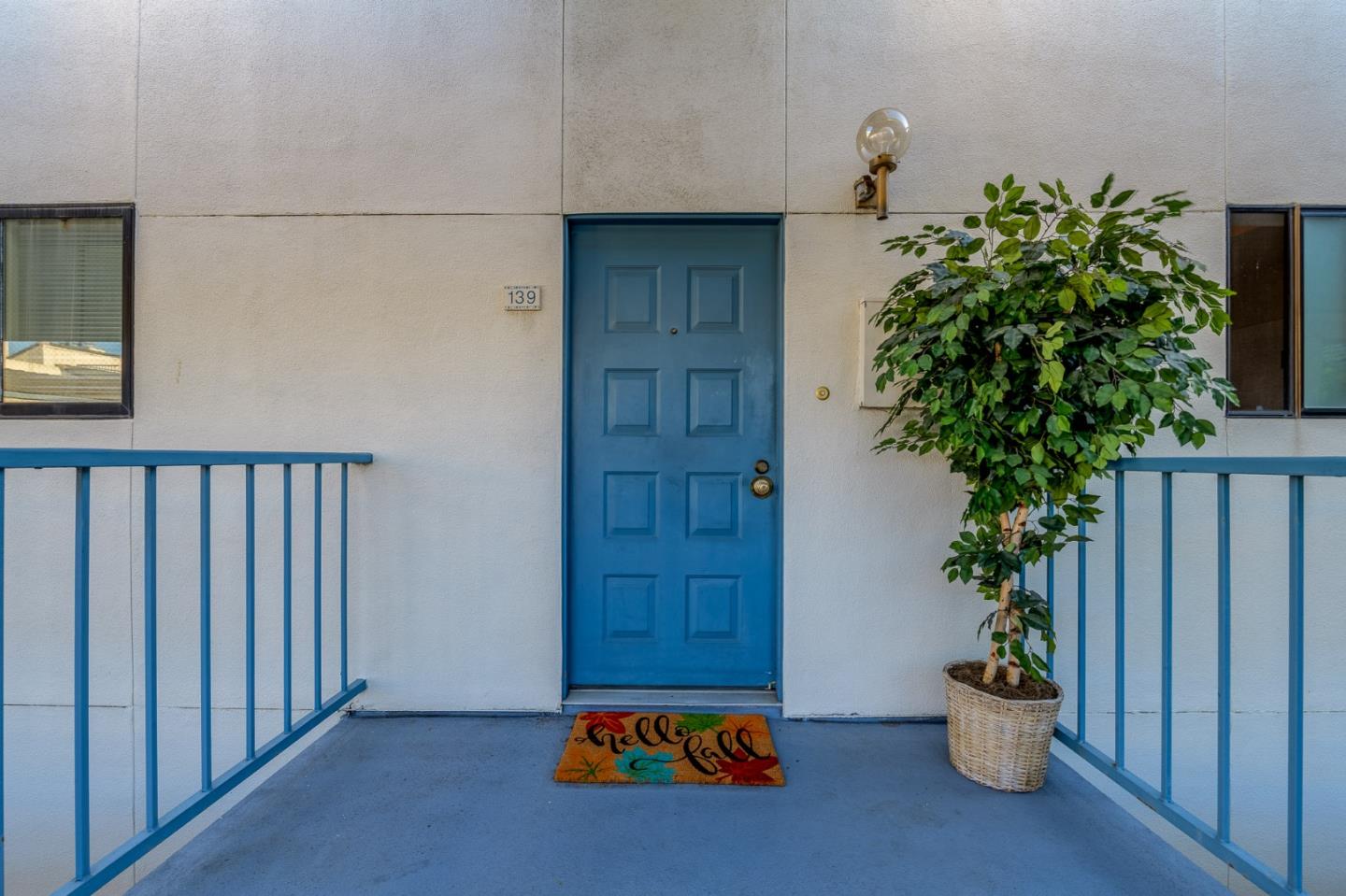Detail Gallery Image 1 of 1 For 4681 Albany Cir #139,  San Jose,  CA 95129 - 1 Beds | 1 Baths
