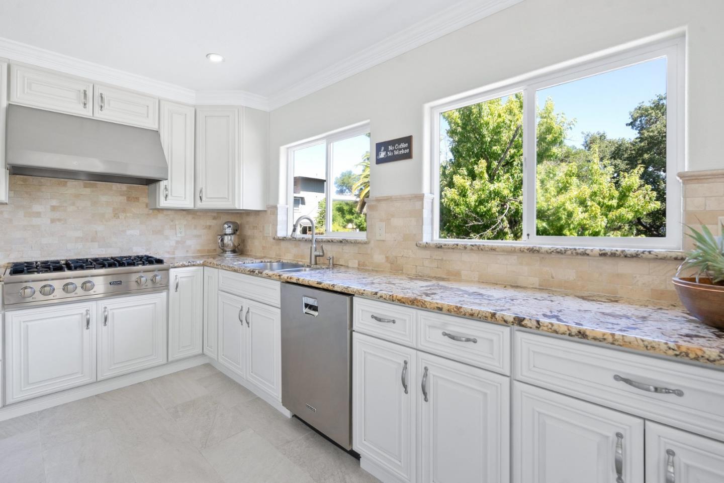 Detail Gallery Image 20 of 68 For 85 Prospect Ave, Los Gatos,  CA 95030 - 4 Beds | 4 Baths