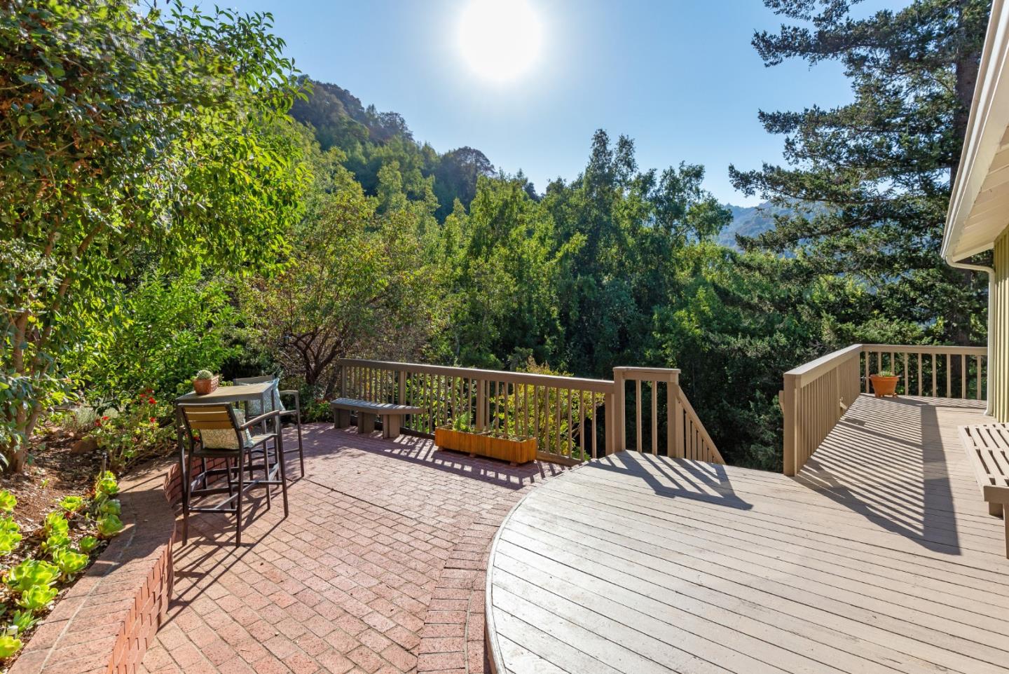 Detail Gallery Image 27 of 44 For 16050 Overlook Dr, Los Gatos,  CA 95030 - 2 Beds | 2 Baths