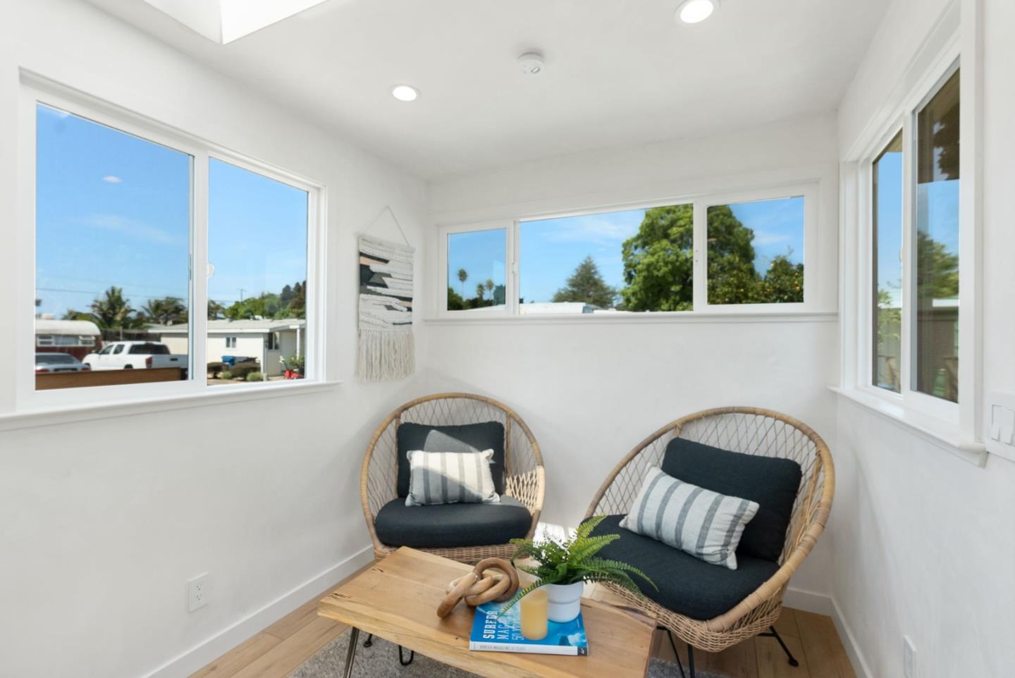 Detail Gallery Image 9 of 34 For 890 38th Ave #48,  Santa Cruz,  CA 95062 - 2 Beds | 1 Baths