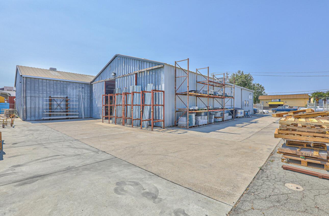 Detail Gallery Image 7 of 41 For 50 Chamberlain St, Salinas,  CA 93901 - – Beds | – Baths