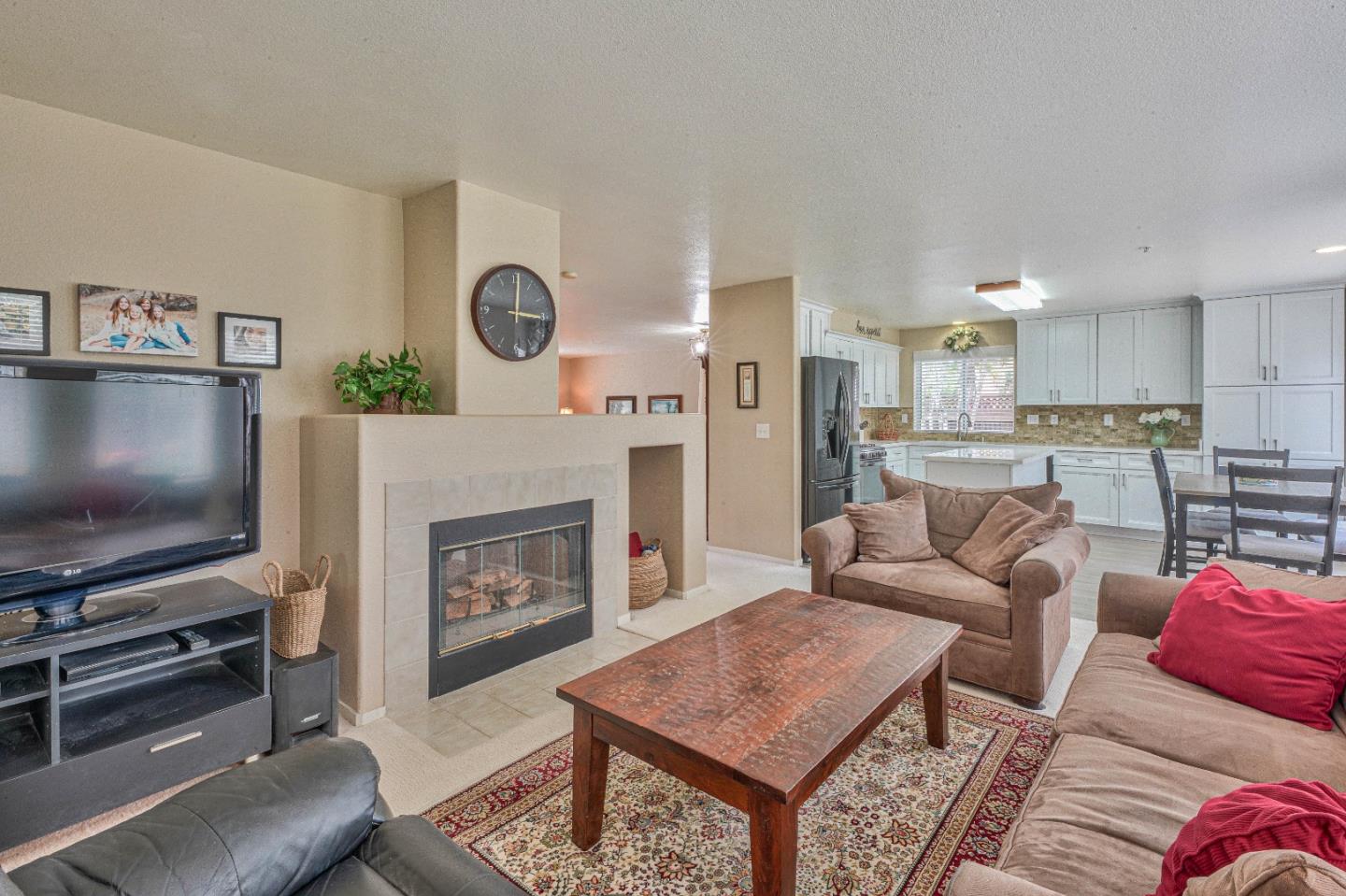 418  Zinfandel Way