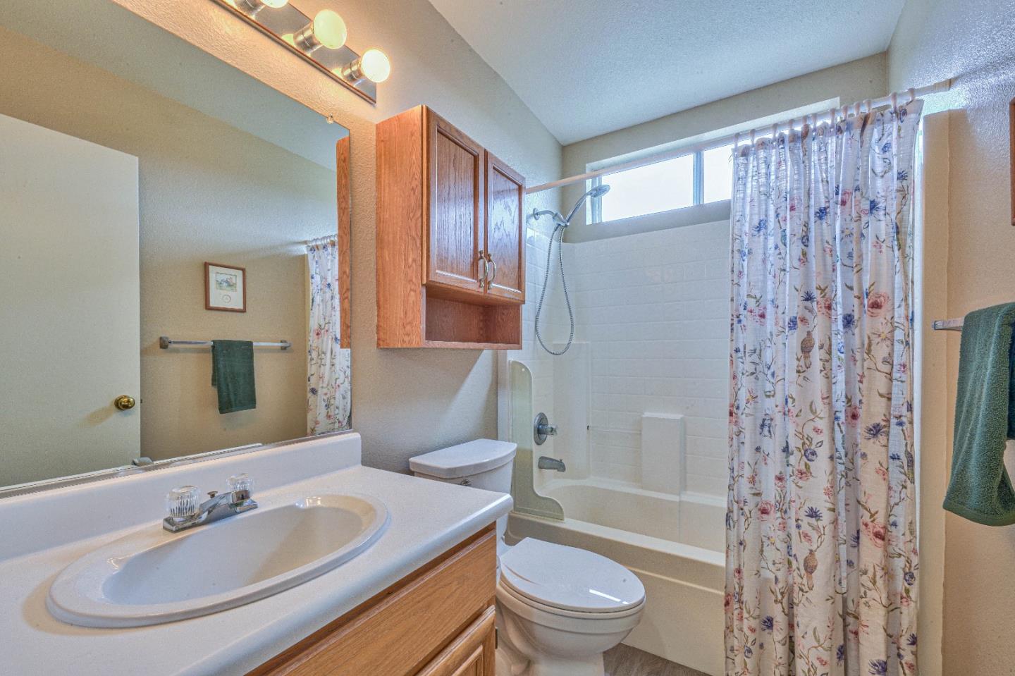 418  Zinfandel Way