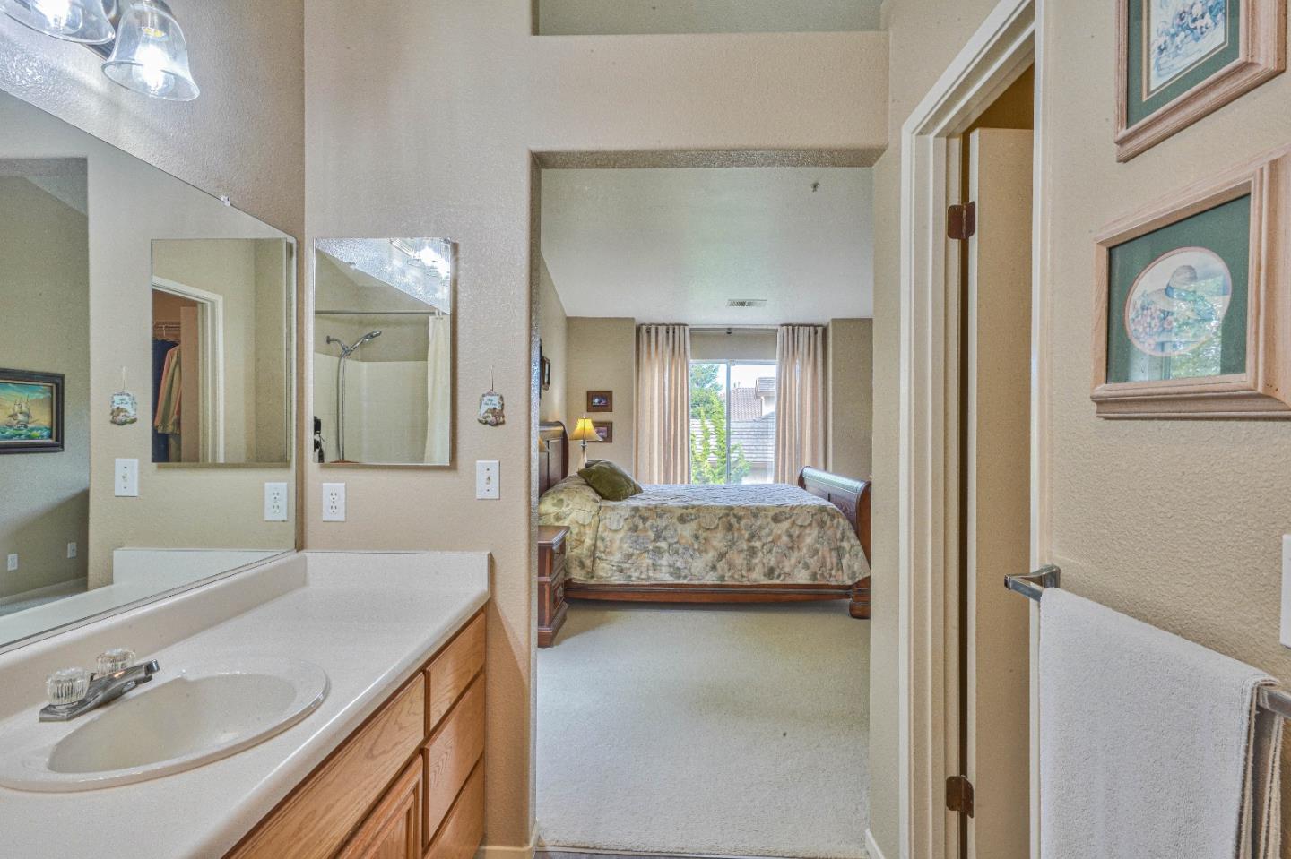 418  Zinfandel Way